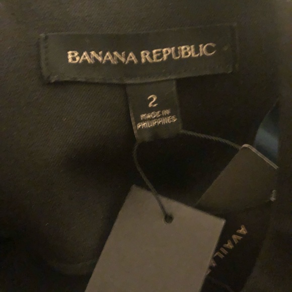 NWT! Banana Republic sleeveless black peplum dress - Picture 3 of 7